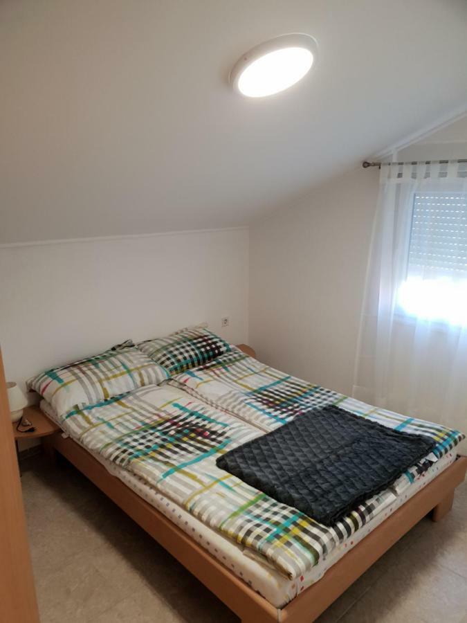 Apartma Jelka Novigrad Istria Esterno foto